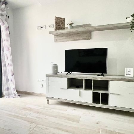Island Suites 아로나 외부 사진