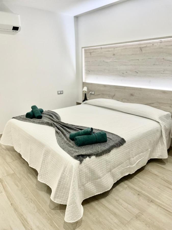 Island Suites 아로나 외부 사진