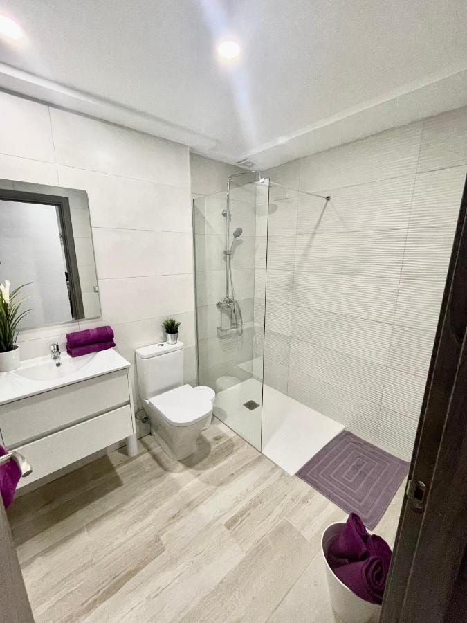 Island Suites 아로나 외부 사진