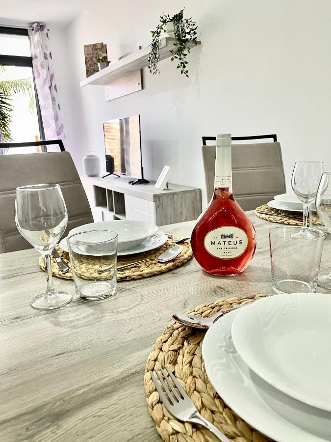 Island Suites 아로나 외부 사진
