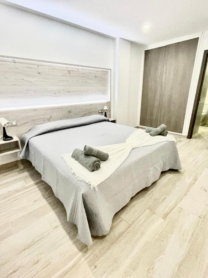 Island Suites 아로나 외부 사진