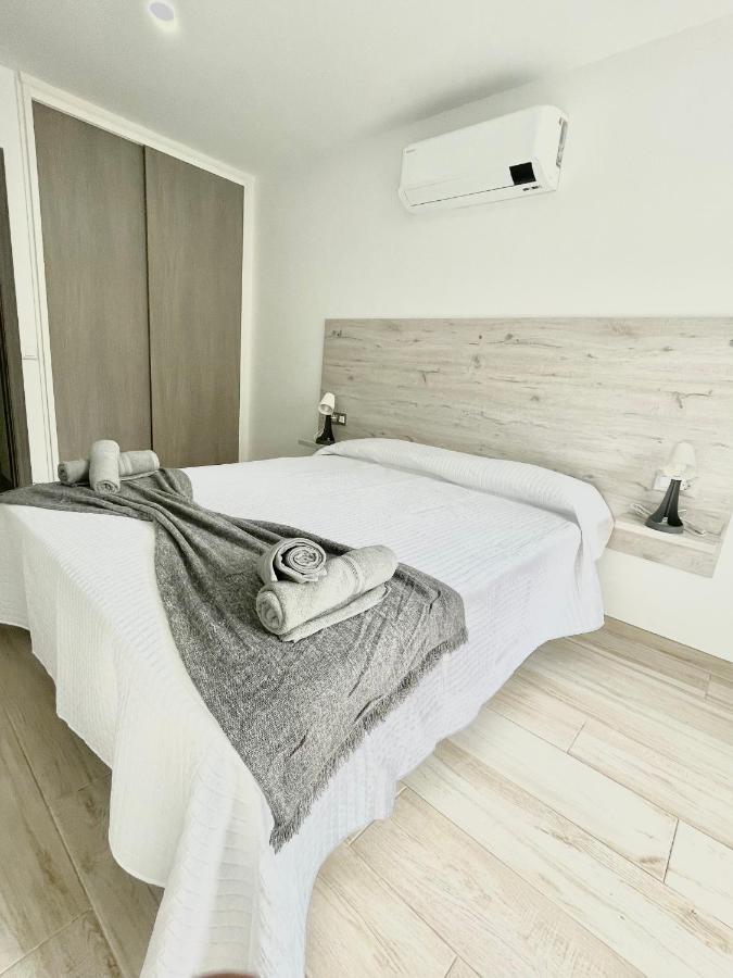 Island Suites 아로나 외부 사진